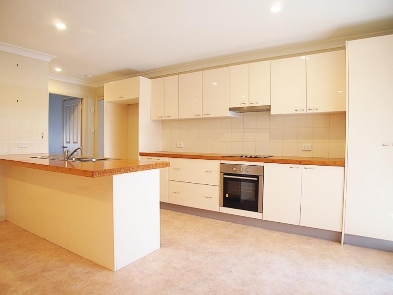 41 Rotherham Street, Bateau Bay NSW 2261