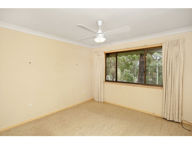 12 Northview Drive, Bateau Bay NSW 2261