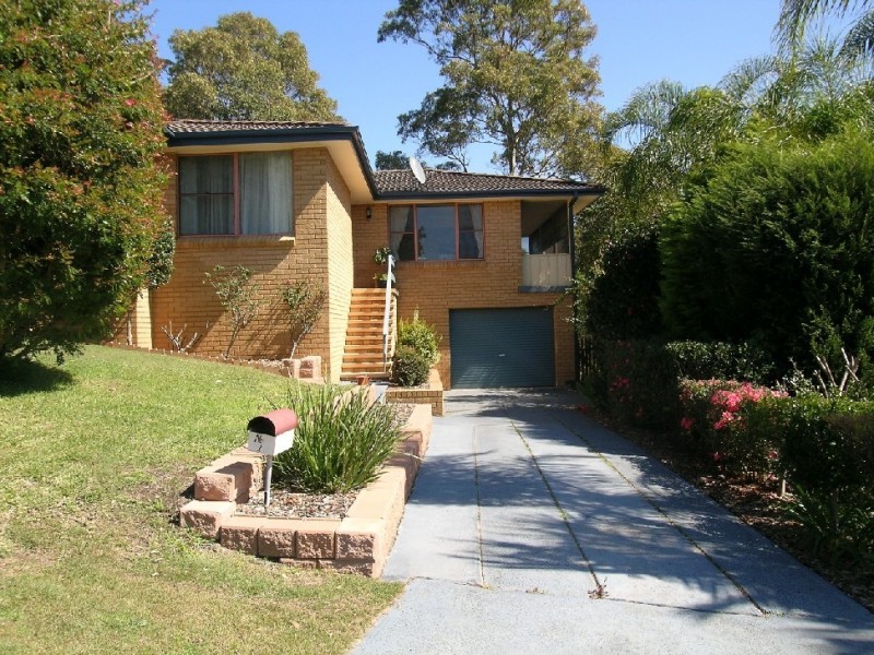 1 Blue Lagoon Close, Bateau Bay NSW 2261