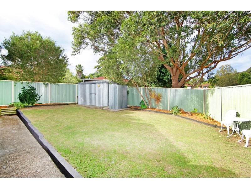 138 Cresthaven Avenue, Bateau Bay NSW 2261
