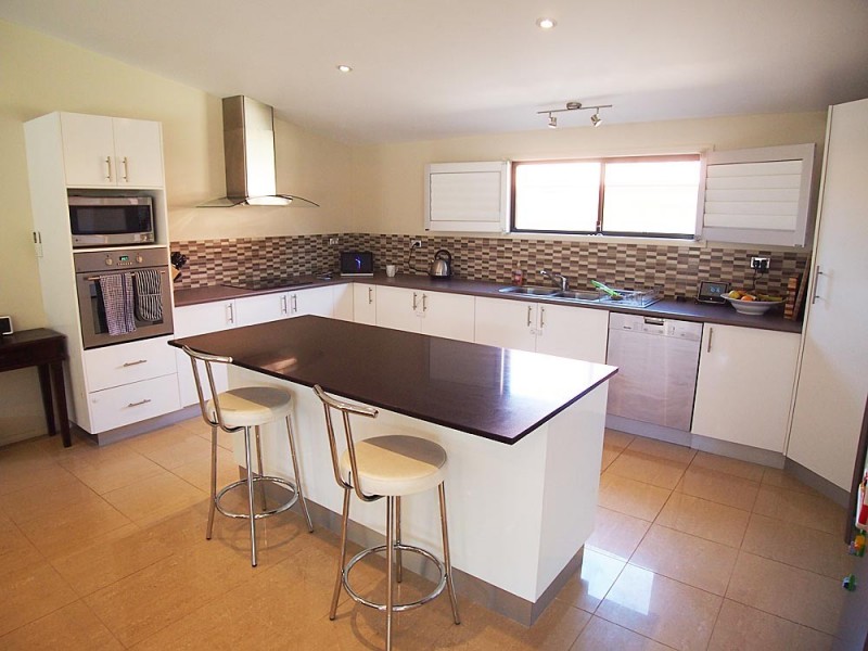 82 Oaks Avenue, Shelly Beach NSW 2261