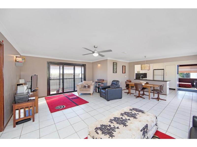 72 Thomas Mitchell Road, Killarney Vale NSW 2261