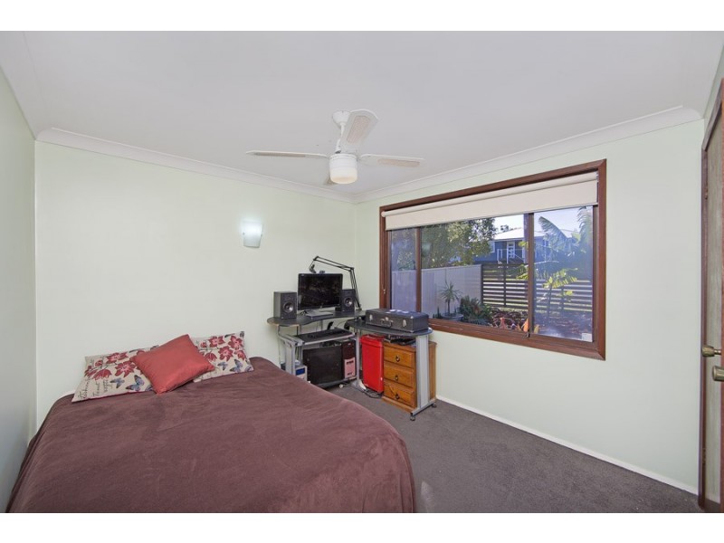 72 Thomas Mitchell Road, Killarney Vale NSW 2261