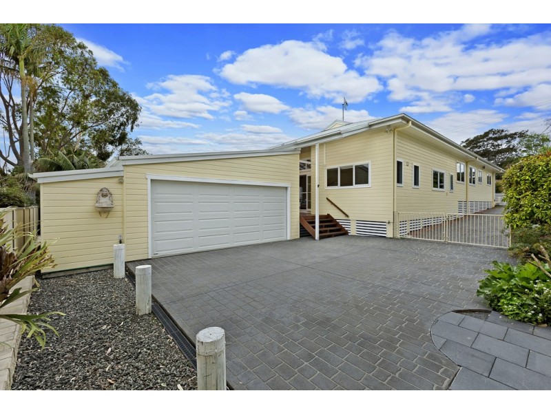 61 Lakin Street, Bateau Bay NSW 2261