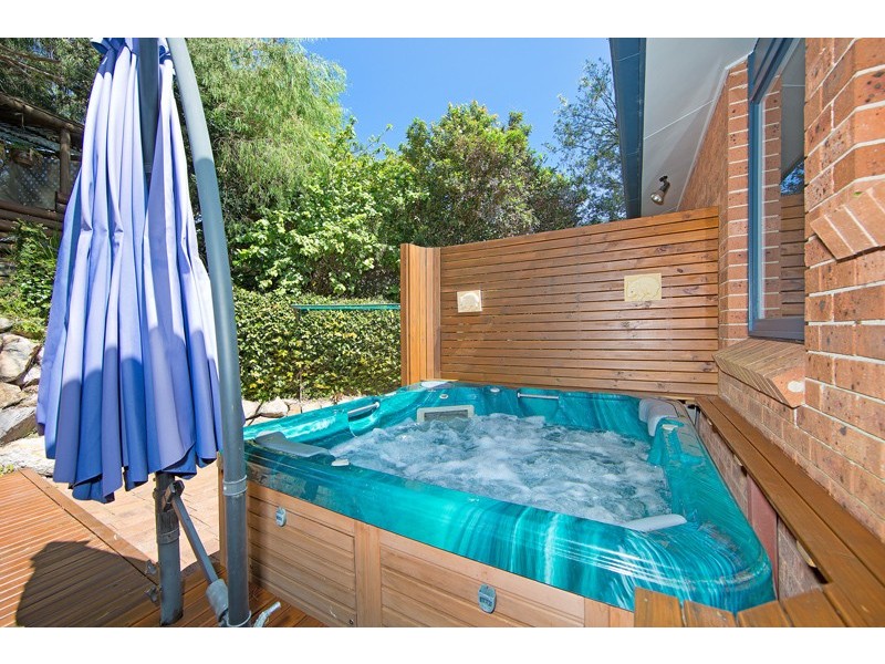 31 Shakespeare Avenue, Bateau Bay NSW 2261