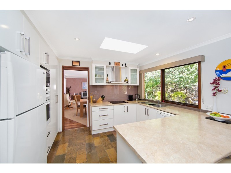 31 Shakespeare Avenue, Bateau Bay NSW 2261