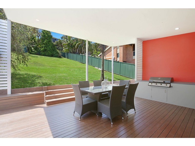 24 Valley View Road, Bateau Bay NSW 2261