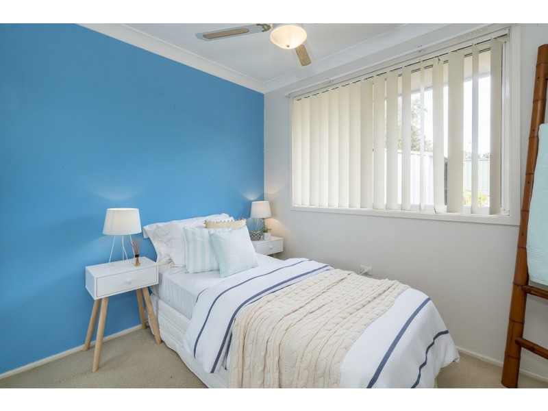 9 Jonquil Close, Bateau Bay NSW 2261