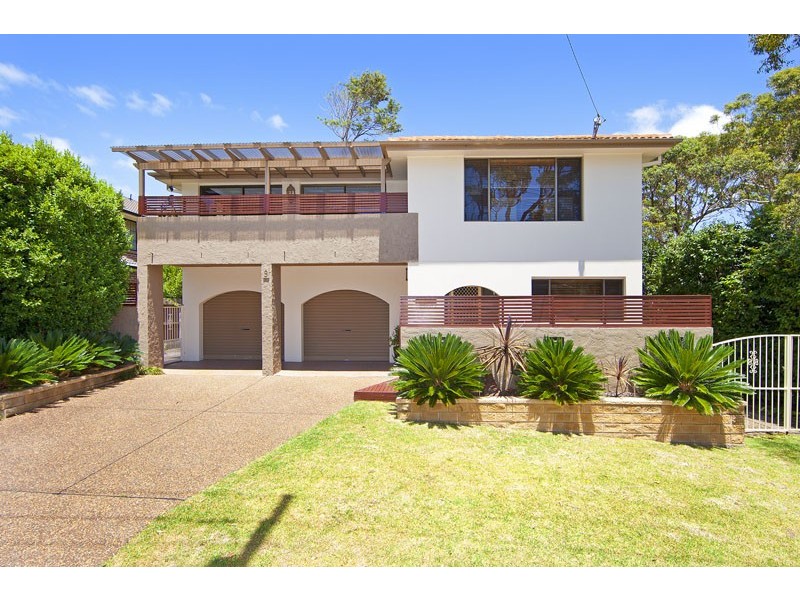 9 Point Street, Bateau Bay NSW 2261