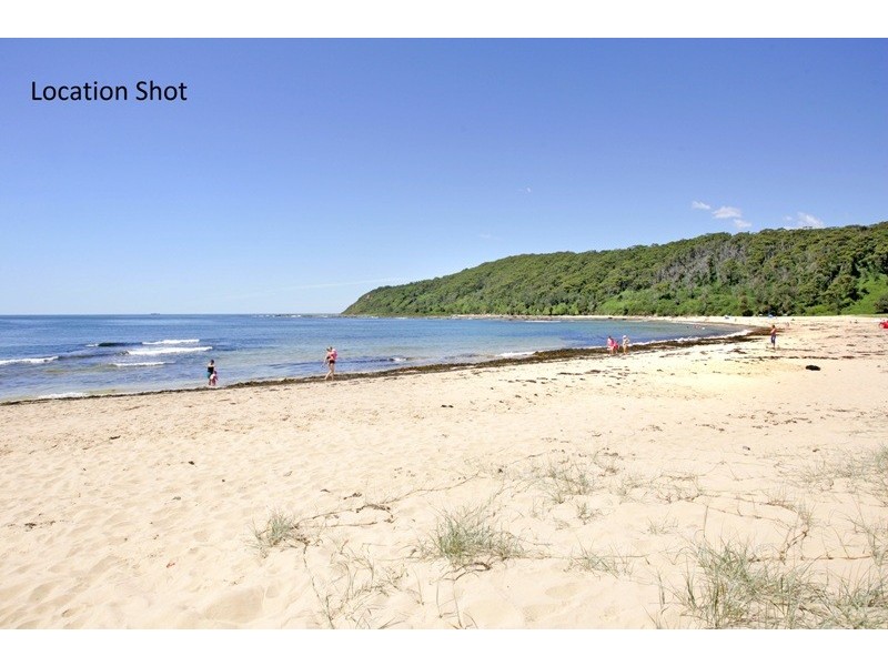 9 Point Street, Bateau Bay NSW 2261