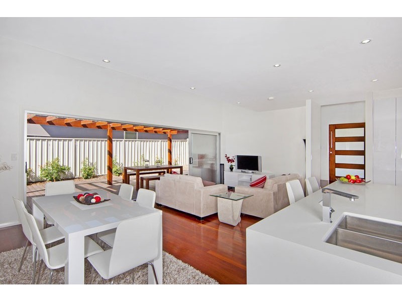 97 Grandview Street, Shelly Beach NSW 2261