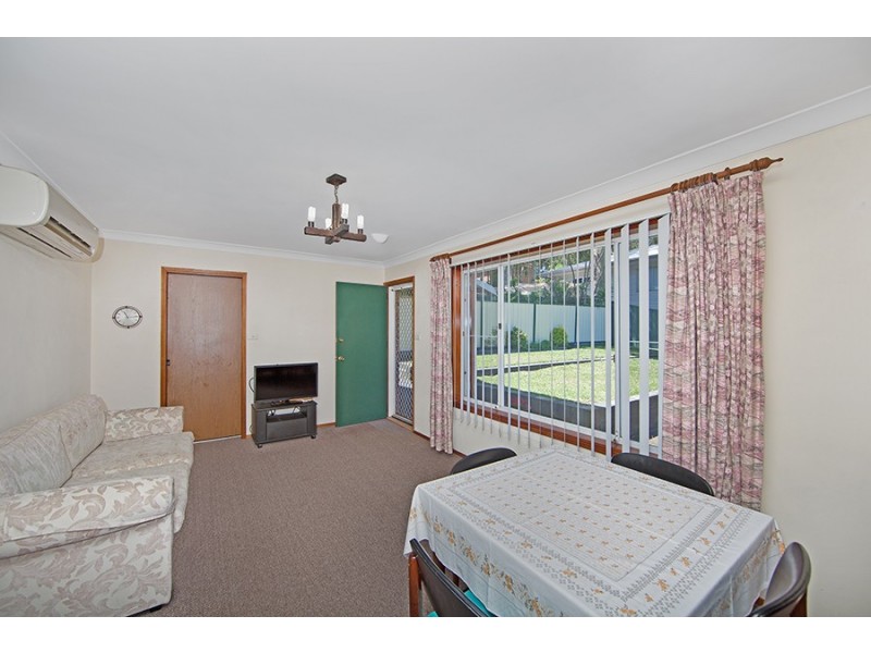 14 Talara Avenue, Bateau Bay NSW 2261