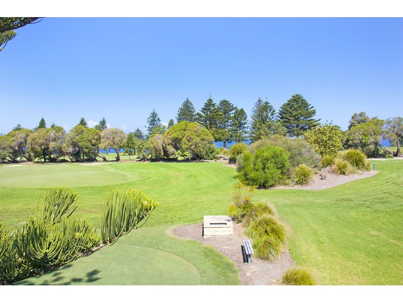 52 Grandview Street, Shelly Beach NSW 2261