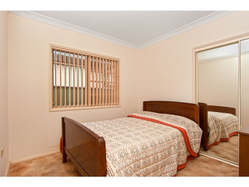 33 Bateau Bay Road, Bateau Bay NSW 2261