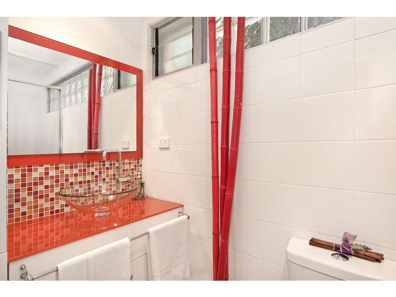 51 Barry Street, Bateau Bay NSW 2261
