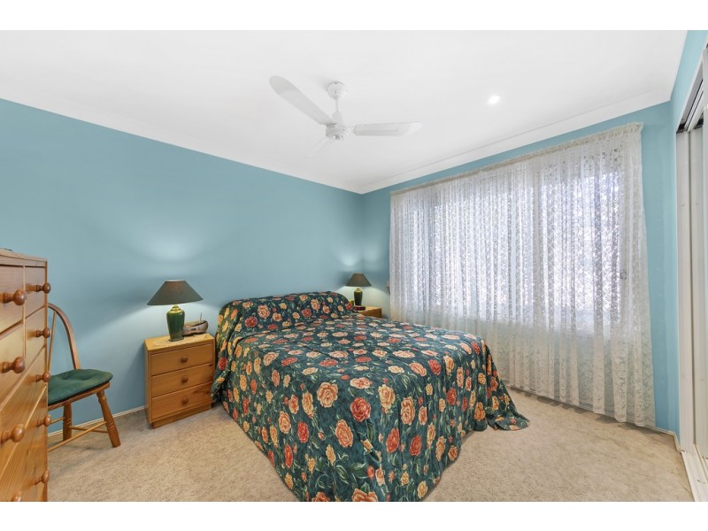10 Macintyre Street, Bateau Bay NSW 2261