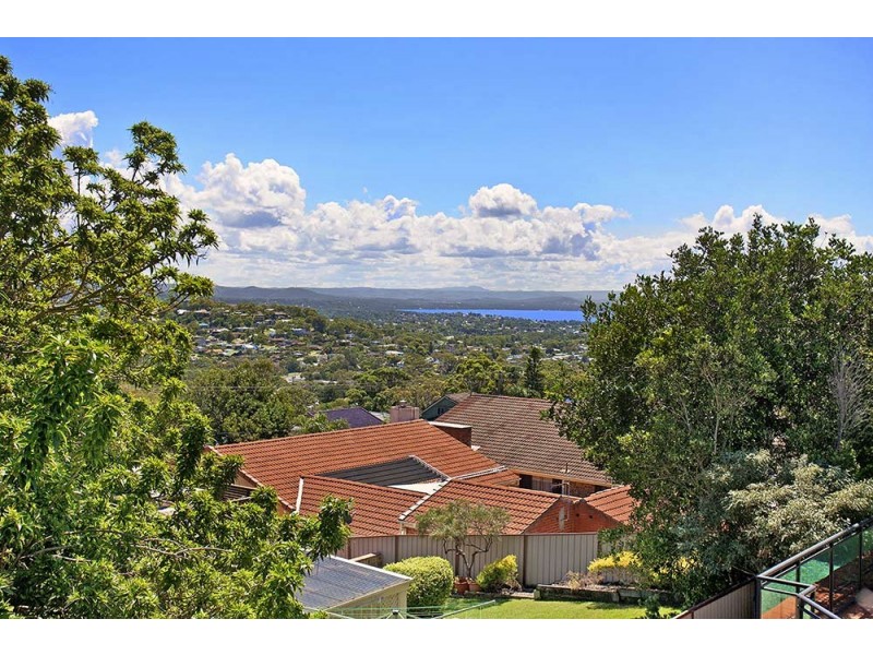 27 Stephenson Road, Bateau Bay NSW 2261