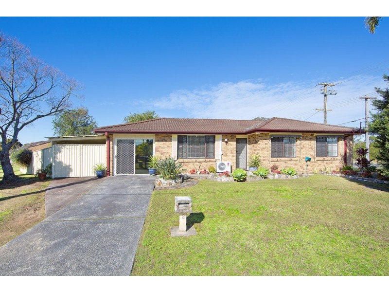 2 Adrian Close, Bateau Bay NSW 2261