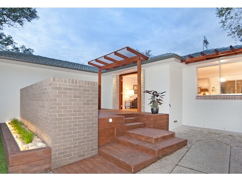 60 Lakin Street, Bateau Bay NSW 2261