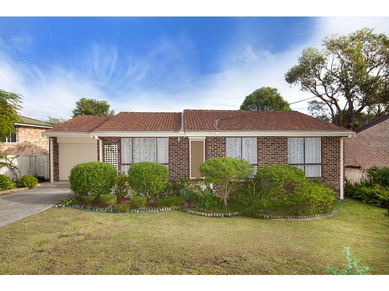 4 Debra Anne Drive, Bateau Bay NSW 2261