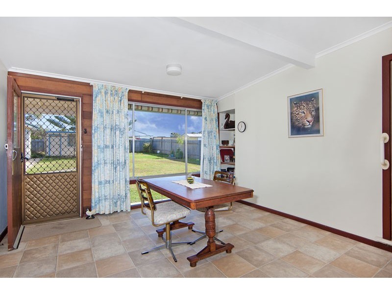63 Dampier Boulevard, Killarney Vale NSW 2261