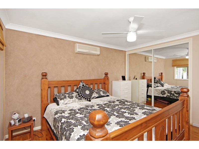 29 Laguna Parade, Berkeley Vale NSW 2261