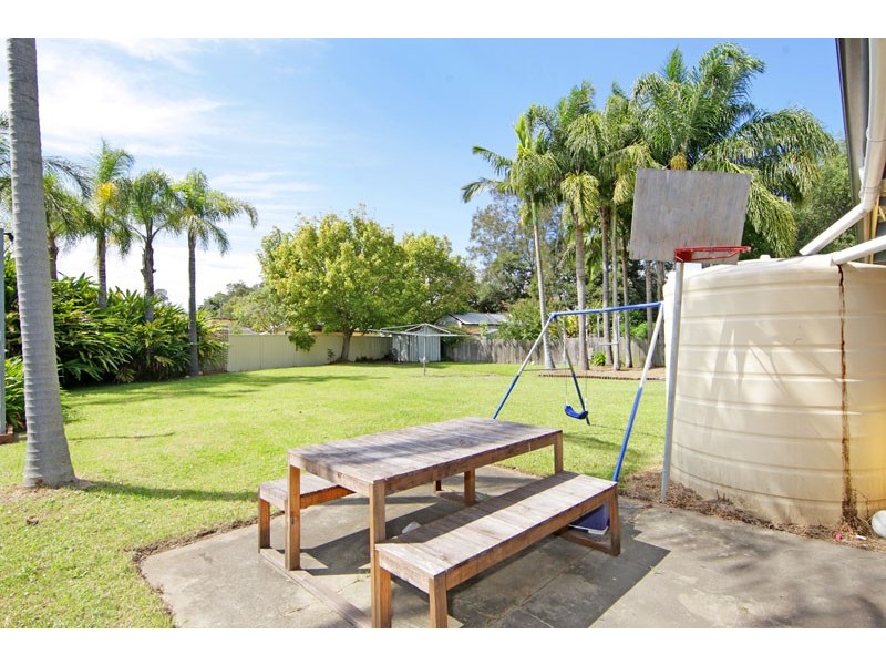 29 Laguna Parade, Berkeley Vale NSW 2261