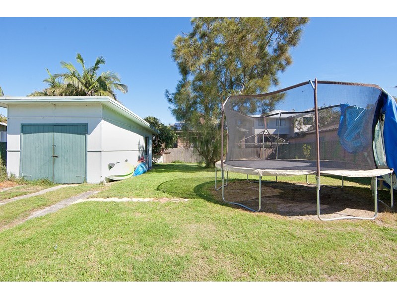 9 Coogee Avenue, The Entrance North NSW 2261