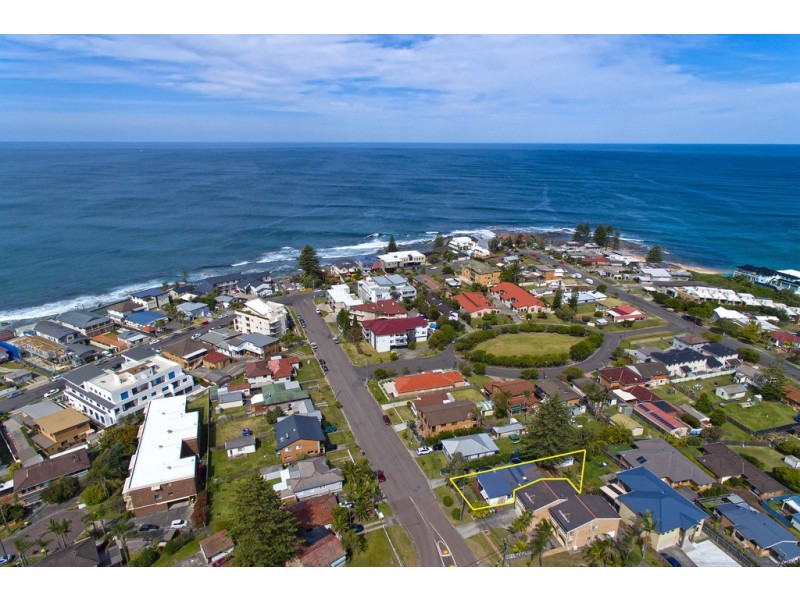 57 Boondilla Road, Blue Bay NSW 2261