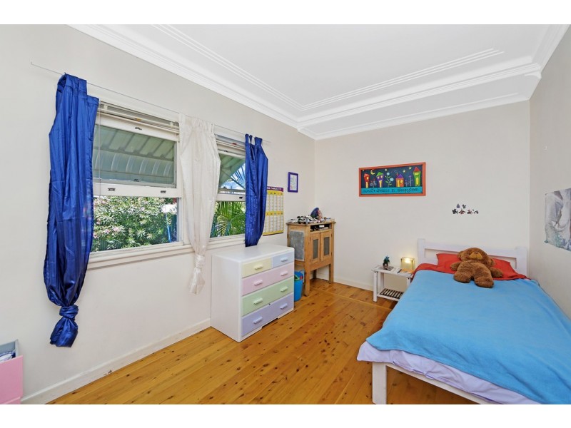 57 Boondilla Road, Blue Bay NSW 2261