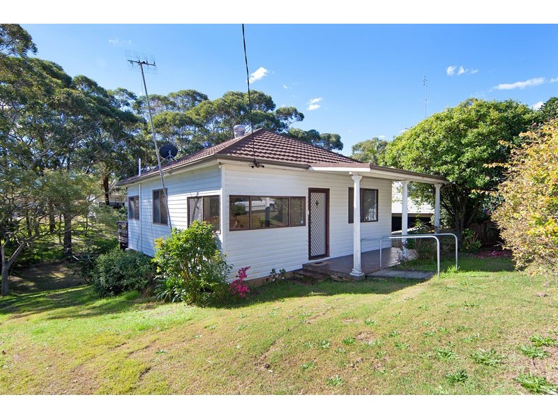 26 Shakespeare Avenue, Bateau Bay NSW 2261