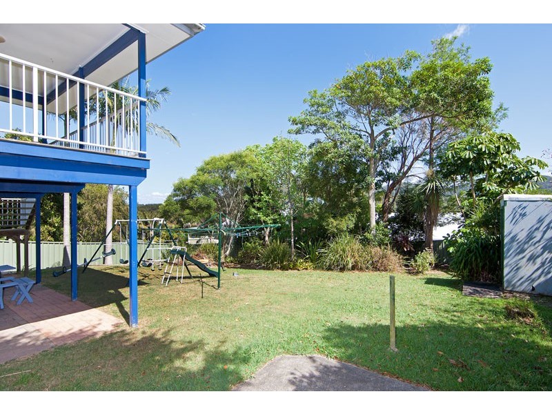 8 Noorong Avenue, Forresters Beach NSW 2260