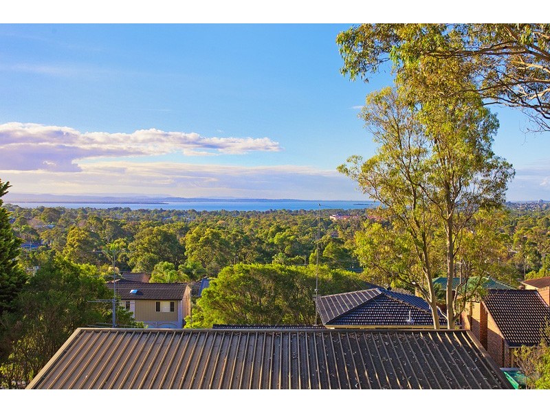 6 Jonathon Close, Bateau Bay NSW 2261