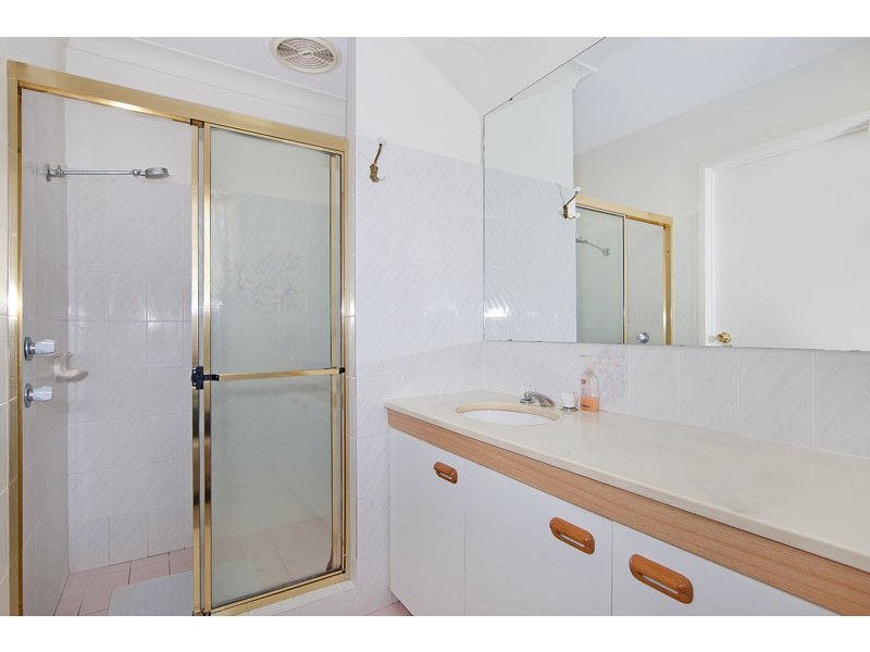 18 Rushby Street, Bateau Bay NSW 2261