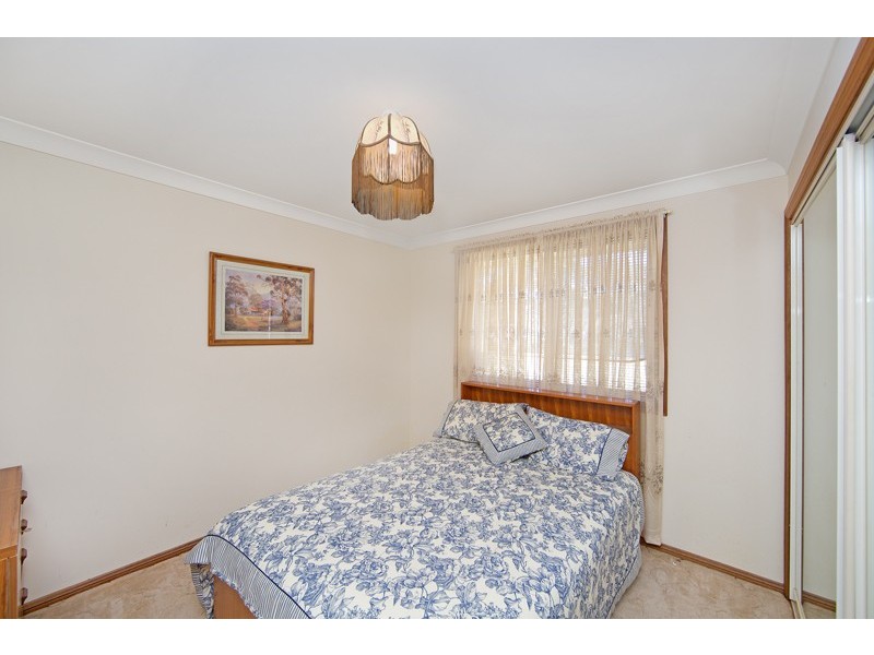 37 Sir Joseph Banks Drive, Bateau Bay NSW 2261