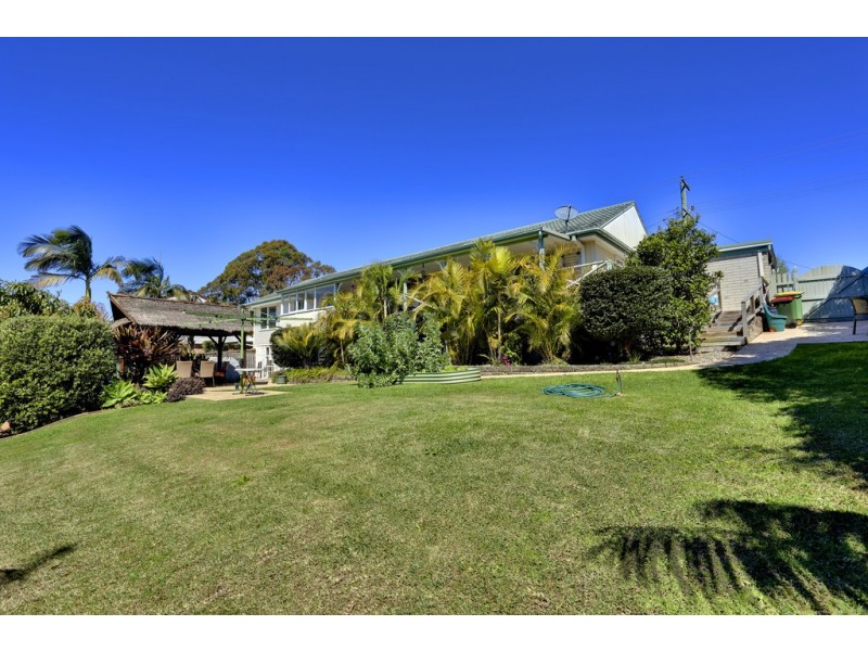 102 Eastern Road, Tumbi Umbi NSW 2261