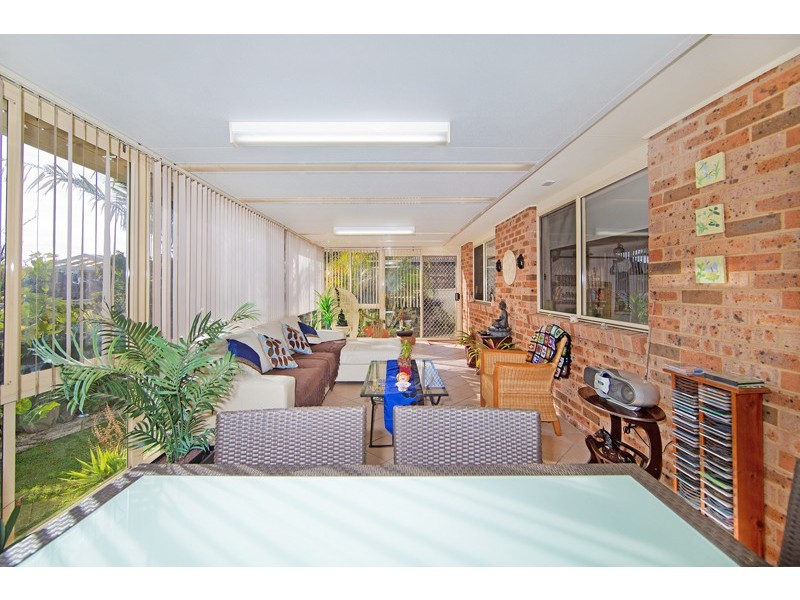 14 Sirius Avenue, Bateau Bay NSW 2261