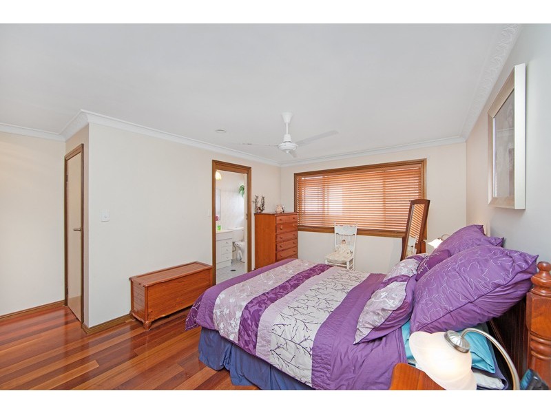 14 Sirius Avenue, Bateau Bay NSW 2261