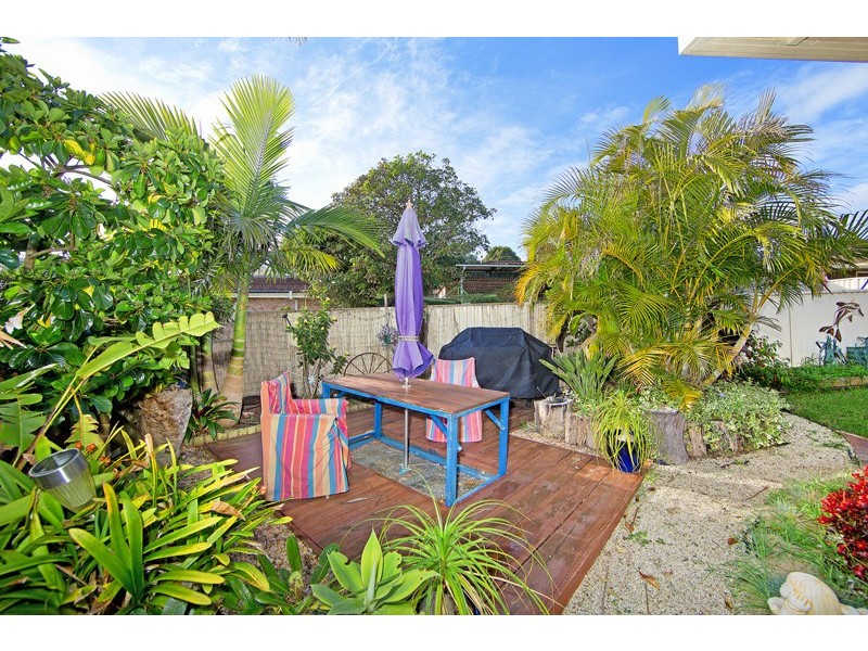 14 Sirius Avenue, Bateau Bay NSW 2261