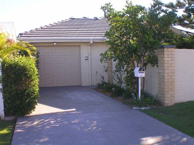 1/95 Eloora Road, Toowoon Bay NSW 2261