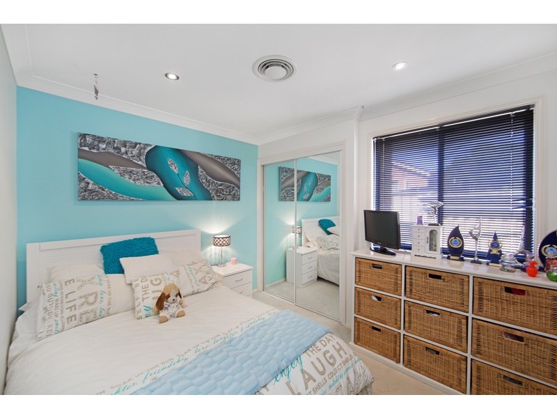 65 Sir Joseph Banks Drive, Bateau Bay NSW 2261