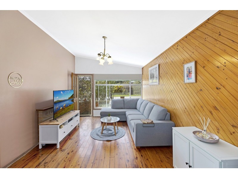 15 Papala Avenue, Bateau Bay NSW 2261