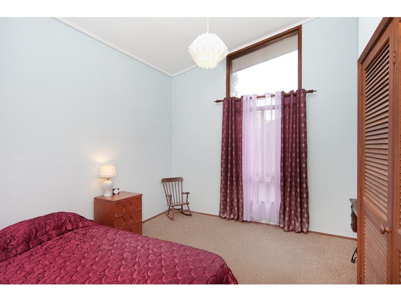 32 Curzon Avenue, Bateau Bay NSW 2261