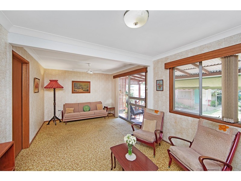 19 Turana Street, Killarney Vale NSW 2261