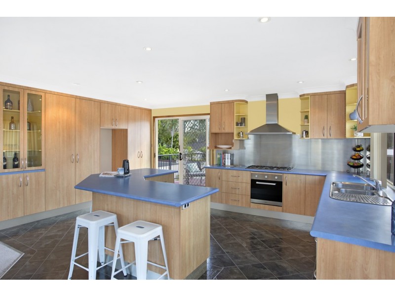 9 Kingsford Smith Drive, Berkeley Vale NSW 2261