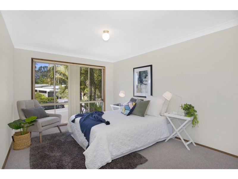 9 Kingsford Smith Drive, Berkeley Vale NSW 2261