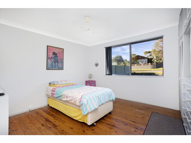 54 Thomas Mitchell Road, Killarney Vale NSW 2261