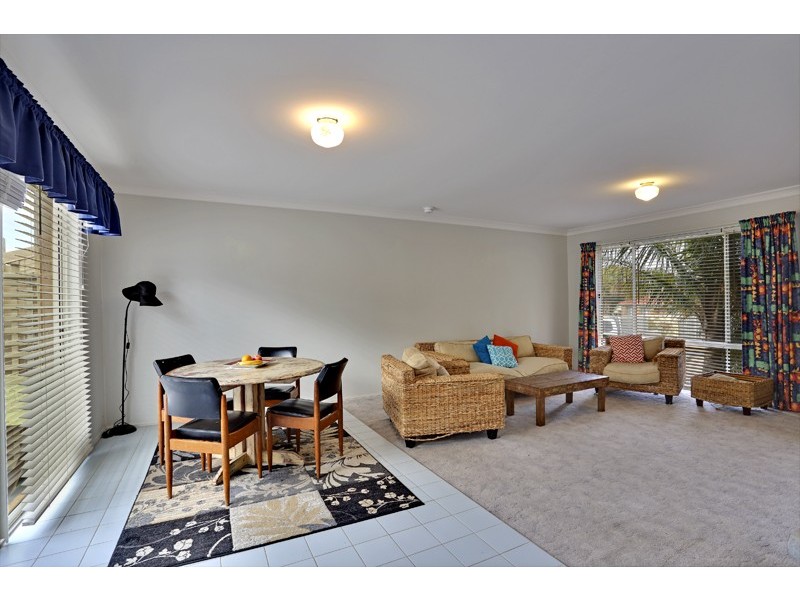 6/236 Cresthaven Avenue, Bateau Bay NSW 2261
