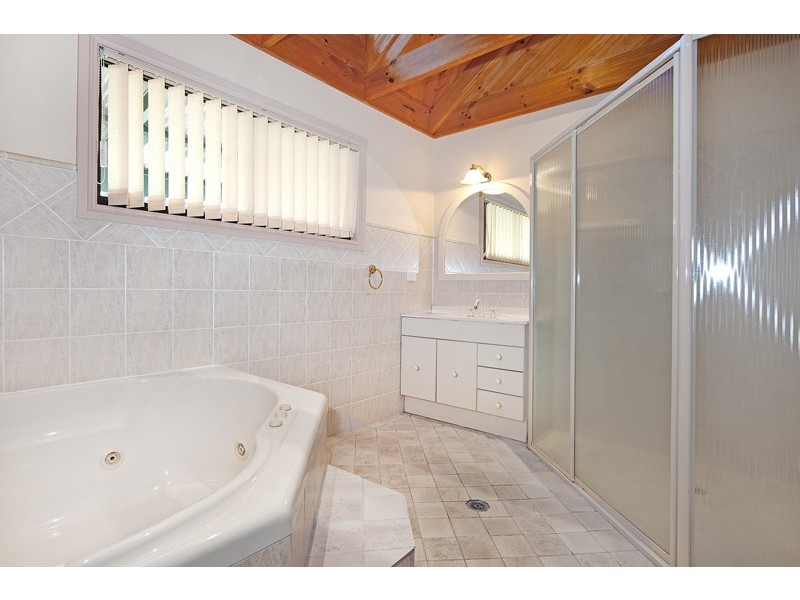 40 White Street, East Gosford NSW 2250