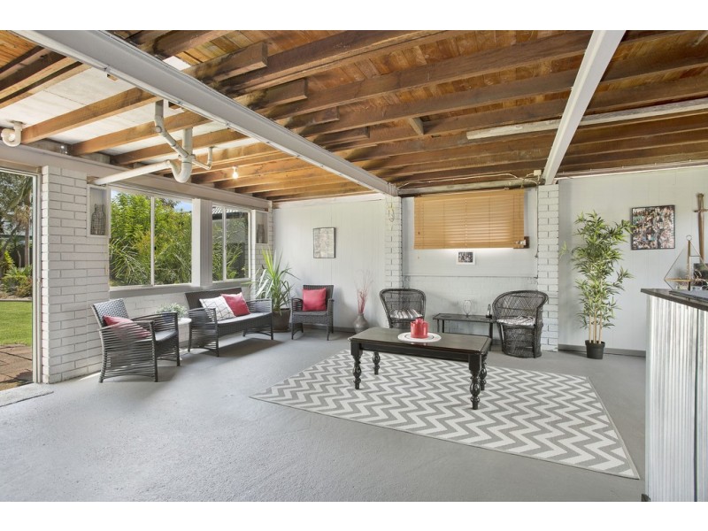 21 Jean Avenue, Berkeley Vale NSW 2261